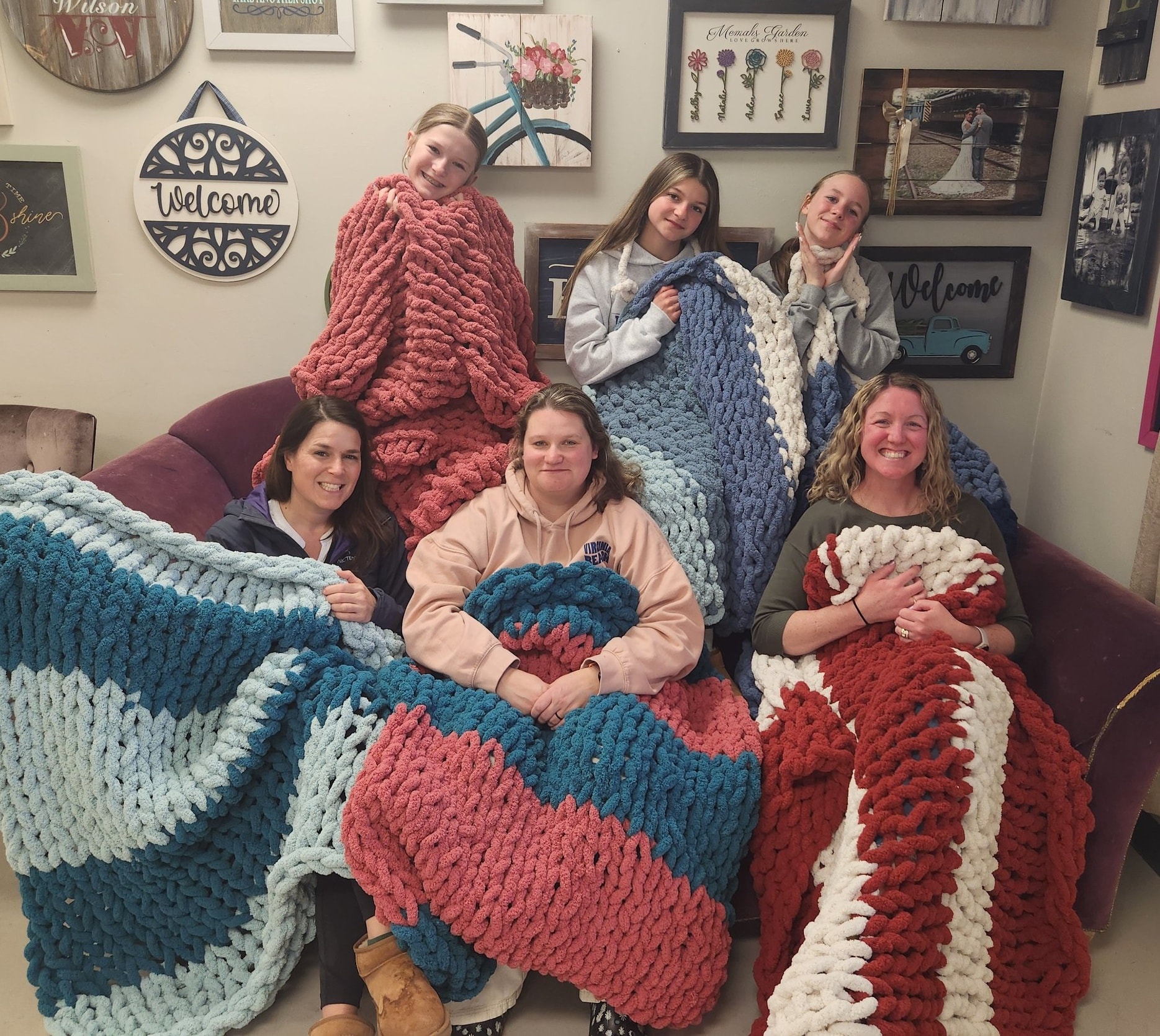 Cozy Knit Blanket Workshop - Image 6